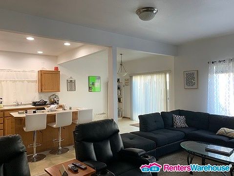 3rd image of 11433 185th St E