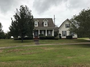 1158 Gillon Rd, Grenada, MS 38901
