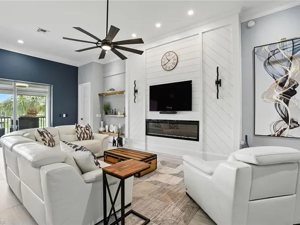 9250 Triana TER #204, FORT MYERS, FL 33912