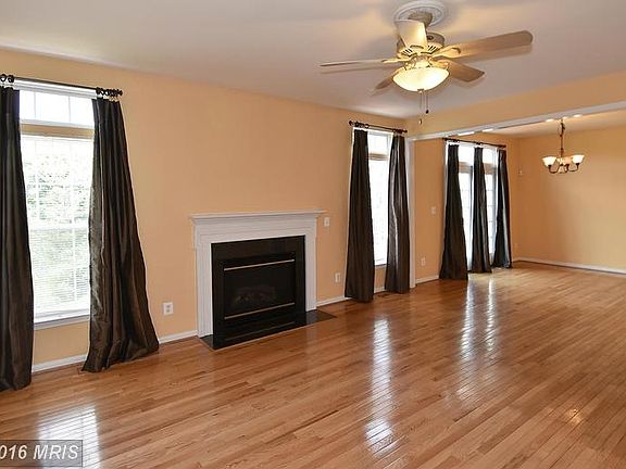 3rd image of 14844 Links Pond Cir