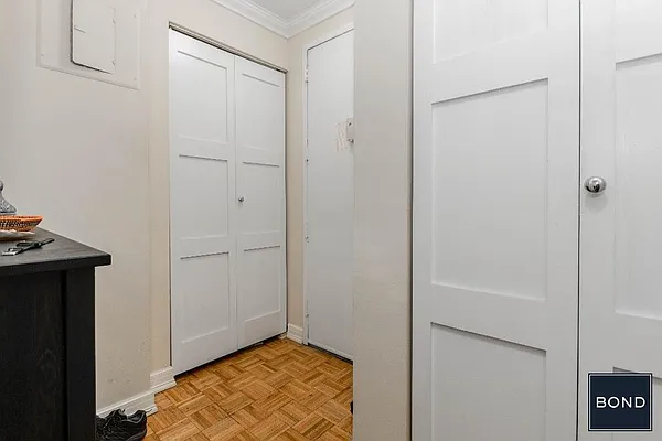 Rented by Bond New York | media 10