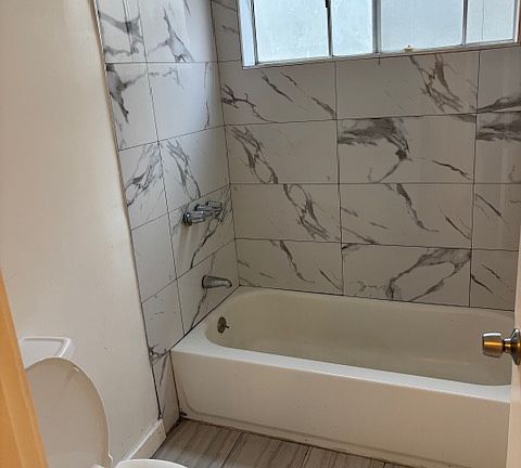 5th image of 613 N Wilcox Ave #5
