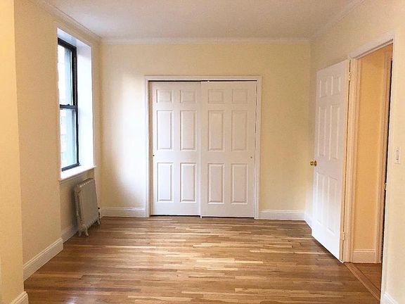 2nd image of 305 W 45th St APT 6i
