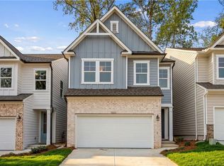 702 Smokey Quartz Way, Kennesaw, GA 30144