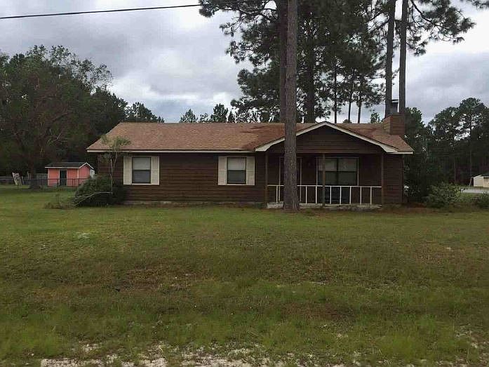 1st image of 17 Antler Ln