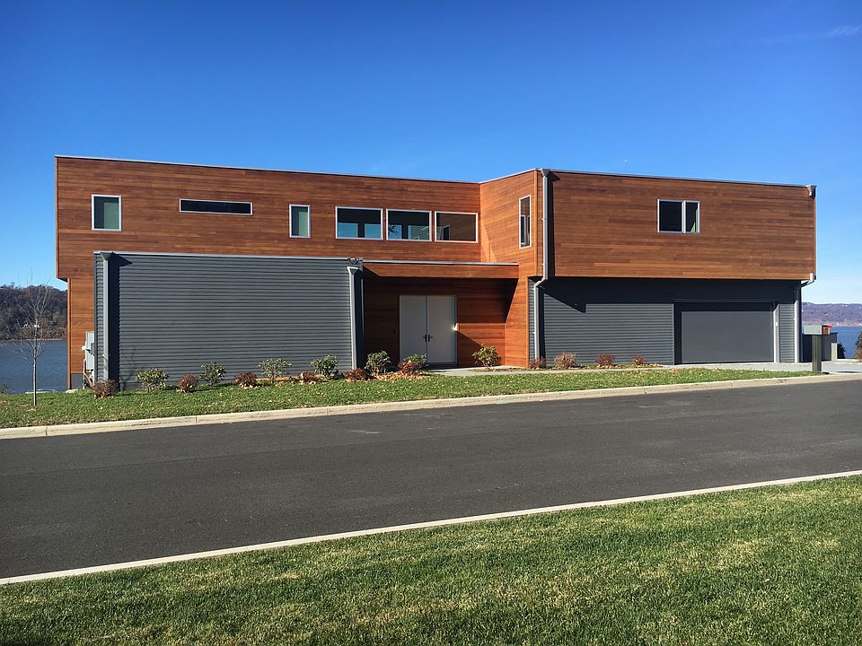 1st image of 9 Fairlawn Ave