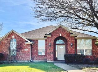 1830 Cedar Ridge Dr, Mesquite, TX