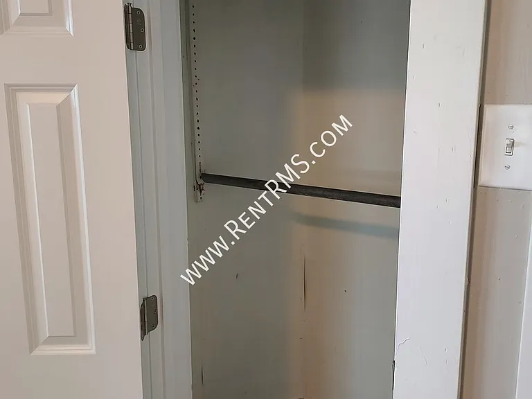 420 SW Lincoln St — Photo 13