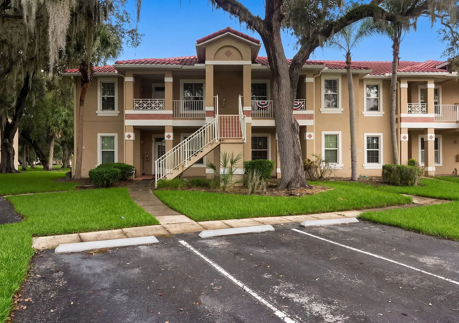Charming 2-Bedroom, 2-Bath Condo for Rent in Kissimmee, FL! — Photo 1
