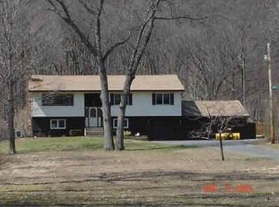 1742 Mount Vernon Rd, Southington, CT 06489