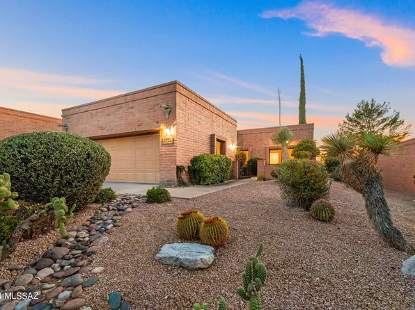 8443 N Breezewood Pl, Tucson, AZ 85704