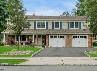 31 Distler Ave, West Caldwell, NJ 07006