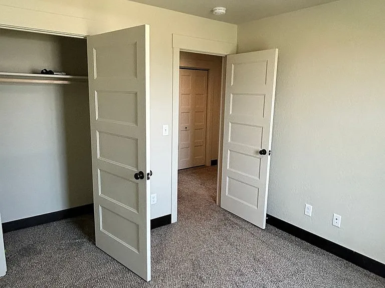 823 Lake Francis Dr — Photo 18