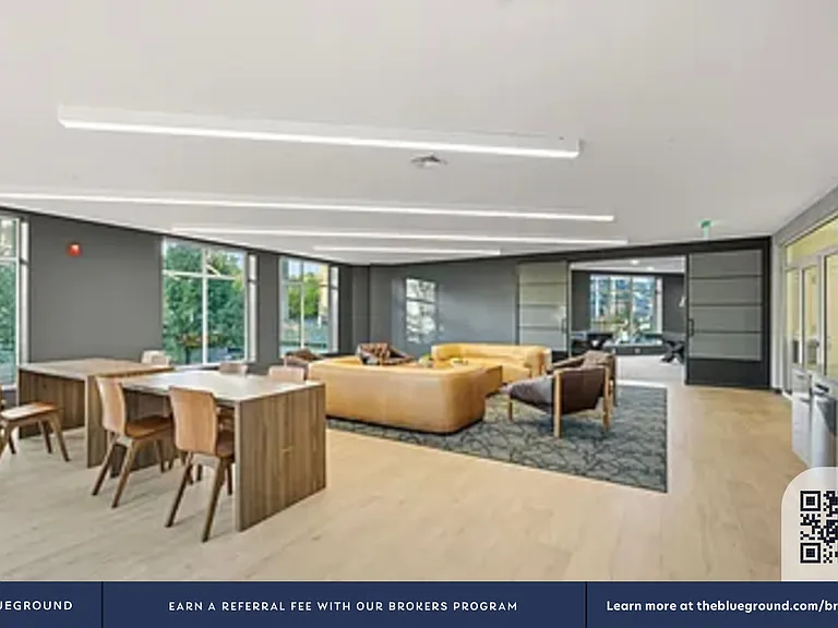 Building's Lounge