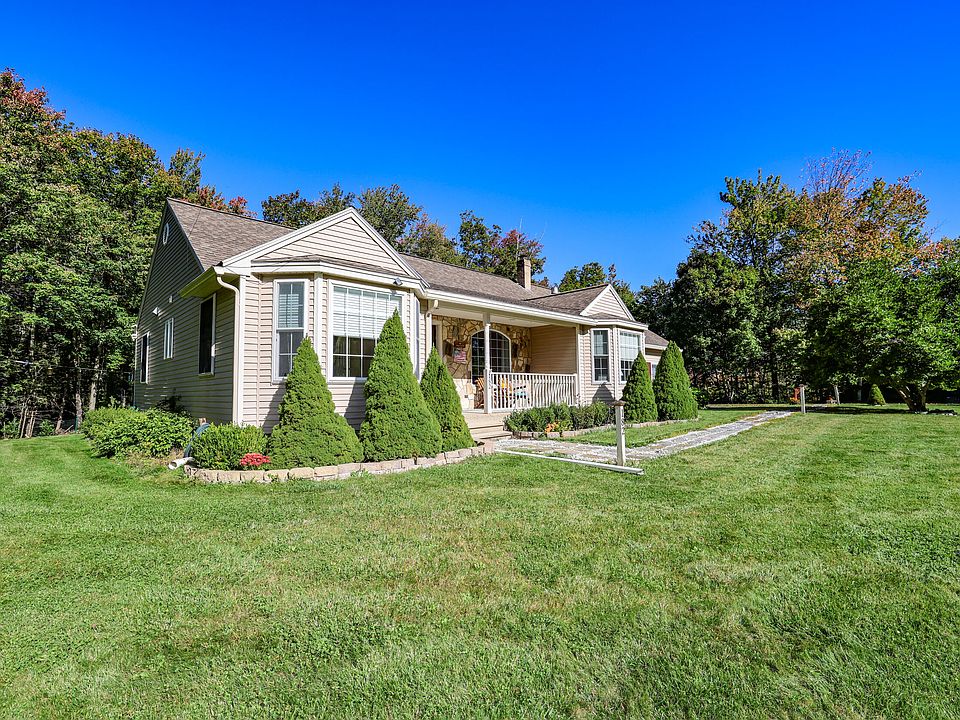 1st image of 182 Maplewood Drive