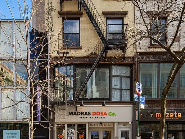 668 6th Ave, New York, NY 10010