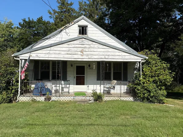 14977 Leetown Rd, Kearneysville, WV 25430