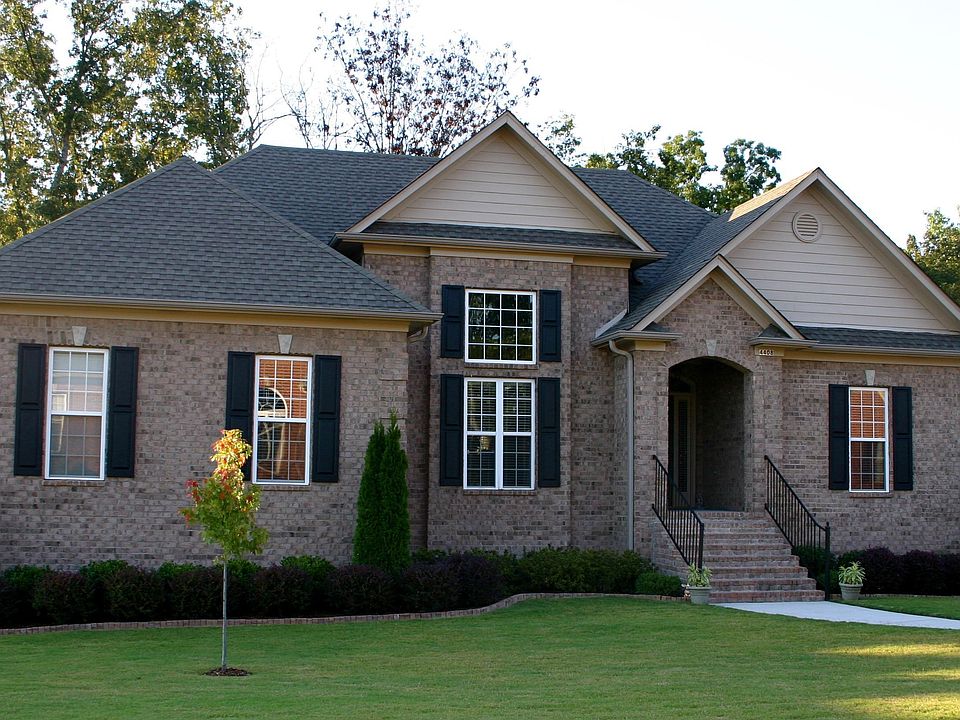4 Side Brick Low Maintenance Exterior