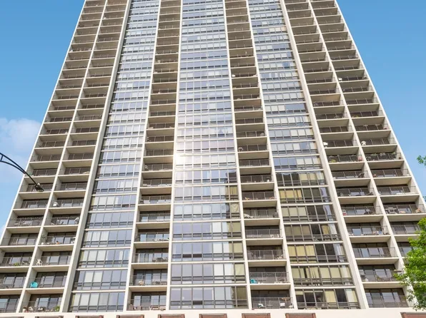 1636 N Wells St APT 1115, Chicago, IL 60614