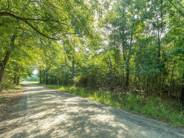 699 Murphy Bay Dr, Cross, SC 29436