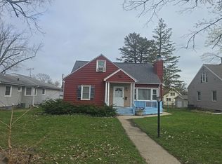 807 Bourland Ave, Waterloo, IA 50702