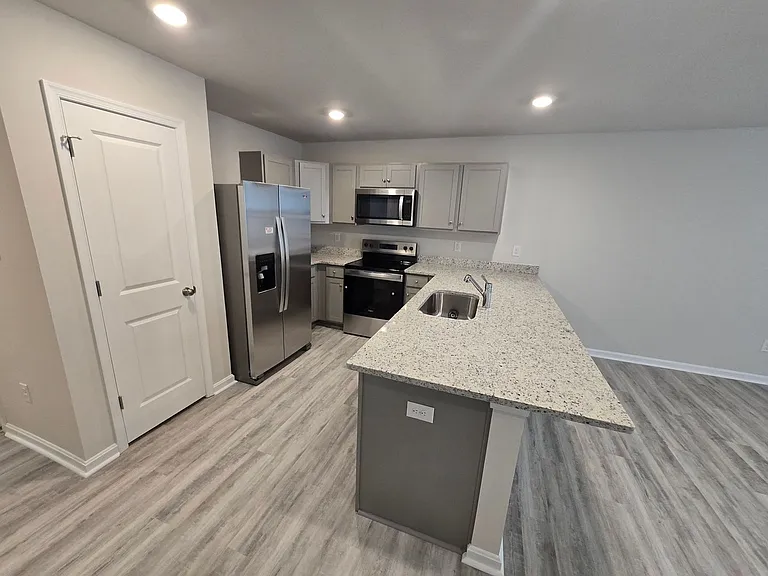 3551 Perrins Hill Way — Photo 8