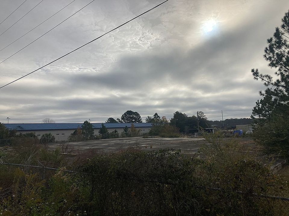 2nd image of 2019 Boone Rd