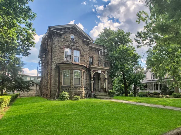 967 W 4th St #1W, Williamsport, PA 17701
