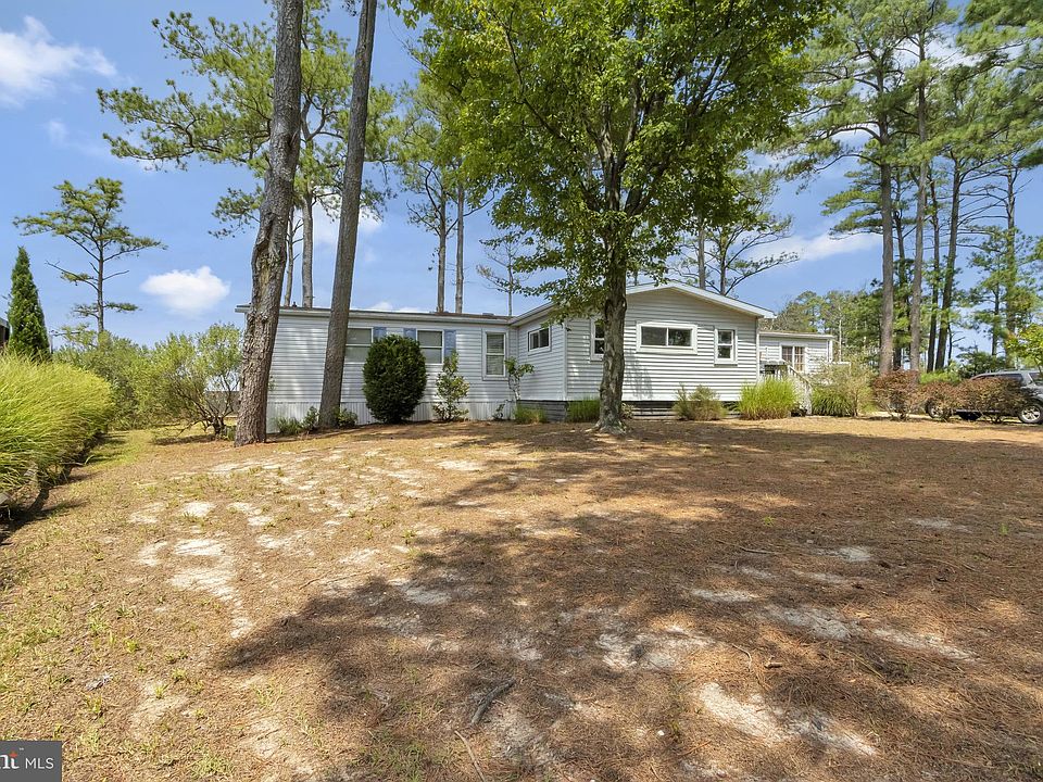 1st image of 26571 Driftwood Dr #37816