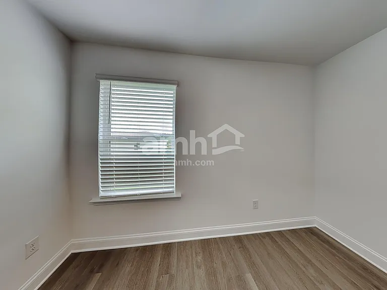 1016 Bevington Dr — Photo 22