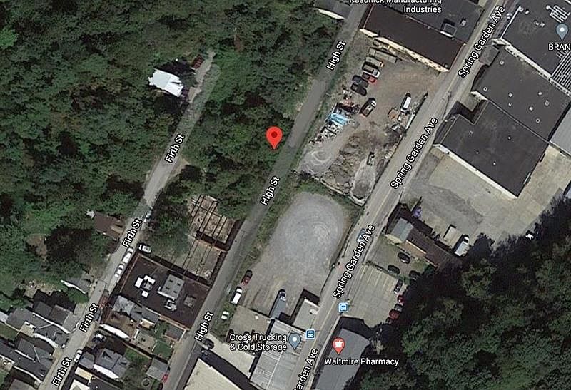 2nd image of 1454 High St