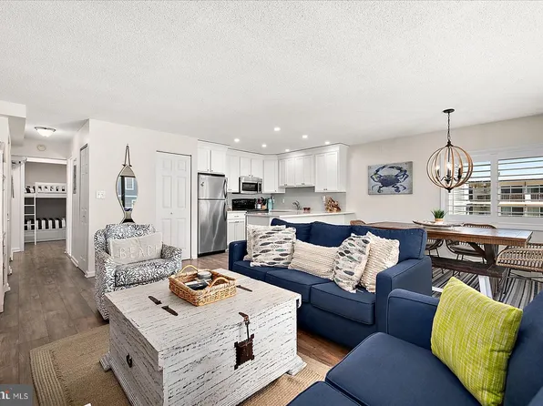 13607 Wight St Unit 203, Ocean City, MD 21842