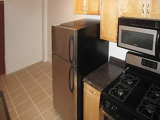 Sold by Awaye Realty Management LLC | media 14