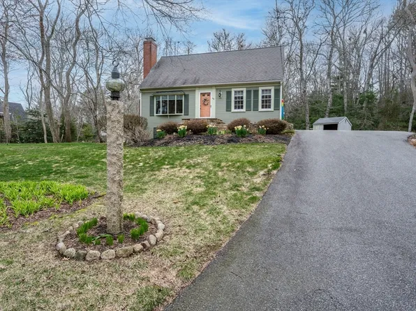 49 Great Hill Dr, Barnstable, MA 02630