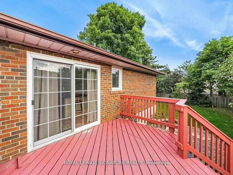 21 Broadlands Blvd — Photo 35