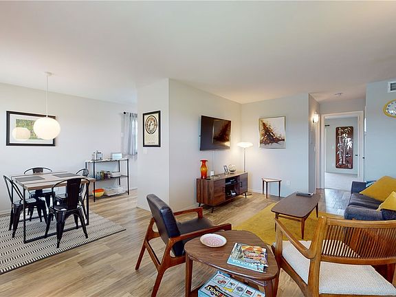 4th image of 53 Woodland Dr APT 203