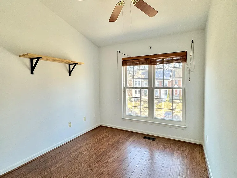 2128 Brigadier Blvd — Photo 37