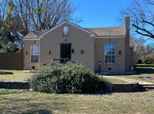 823 N Getty St, Uvalde, TX 78801