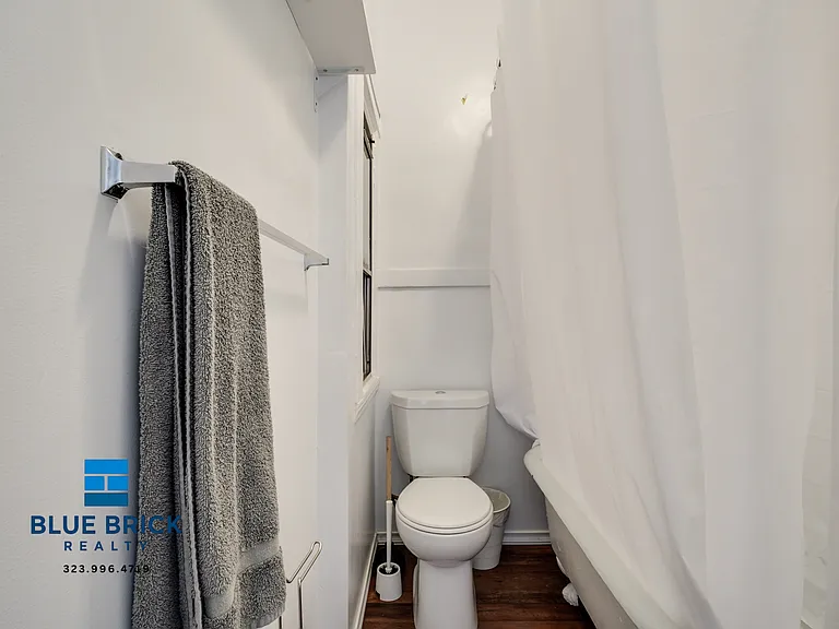 1420 S Flower St #22 — Photo 11