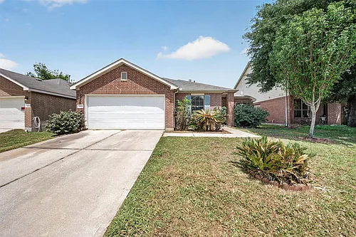 1318 Hawks Nest Dr Photo 1