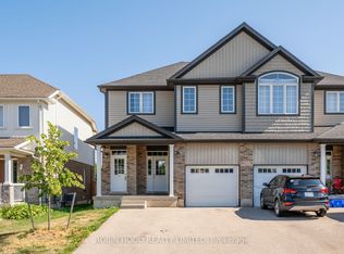 12 Rauch Ct #2, Kitchener, ON N2N 0B8