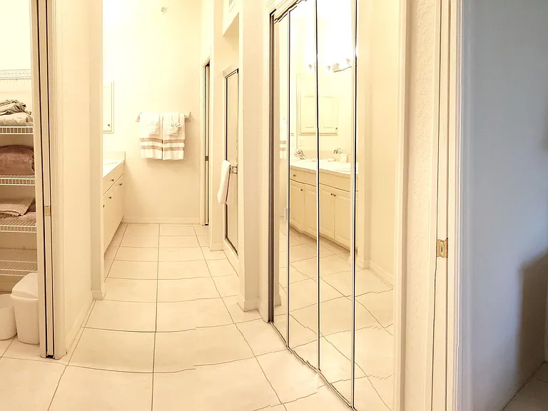 4430B Corso Venetia Blvd — Photo 20