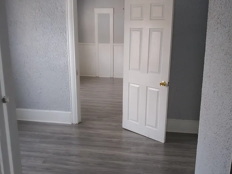 48 Covell St #3E — Photo 12