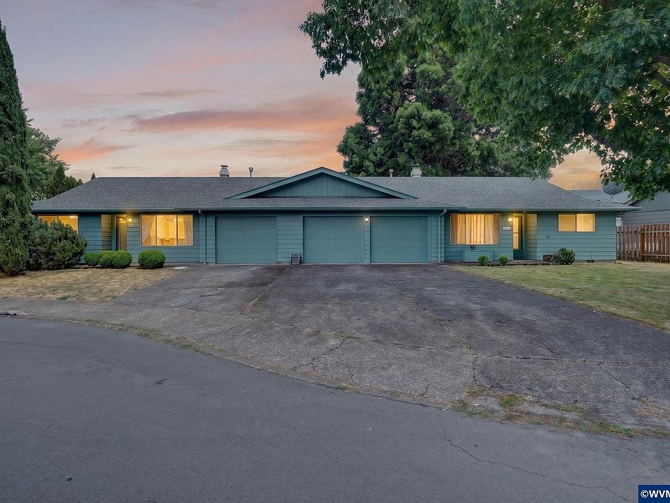 1st image of 3624 Hermosa Ct NE