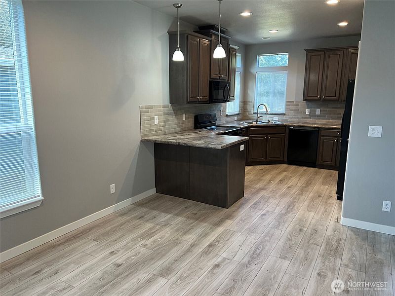 2nd image of 3371 SE Bielmeier Road #79