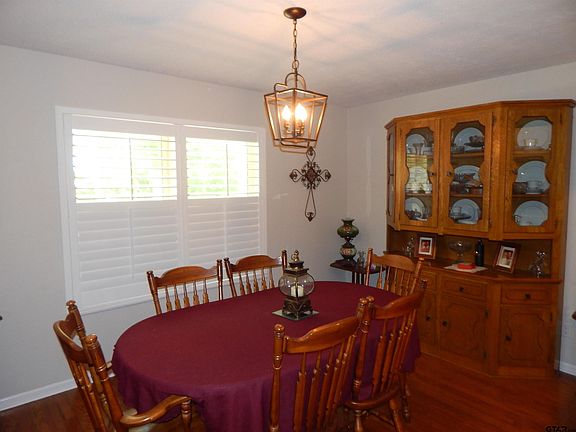 4th image of 3035 Arrowwood Rd
