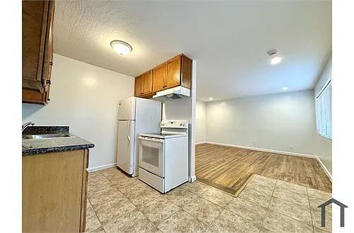 2424 90th Ave Photo 1