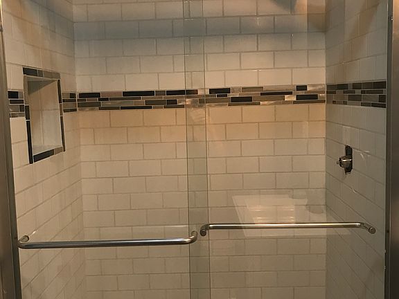 Master shower 