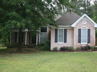 100 Cardinal Ct, Covington, GA 30016