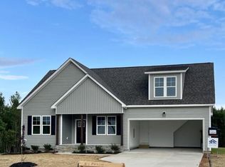 107 Greyson Ln, Newport, NC 28570